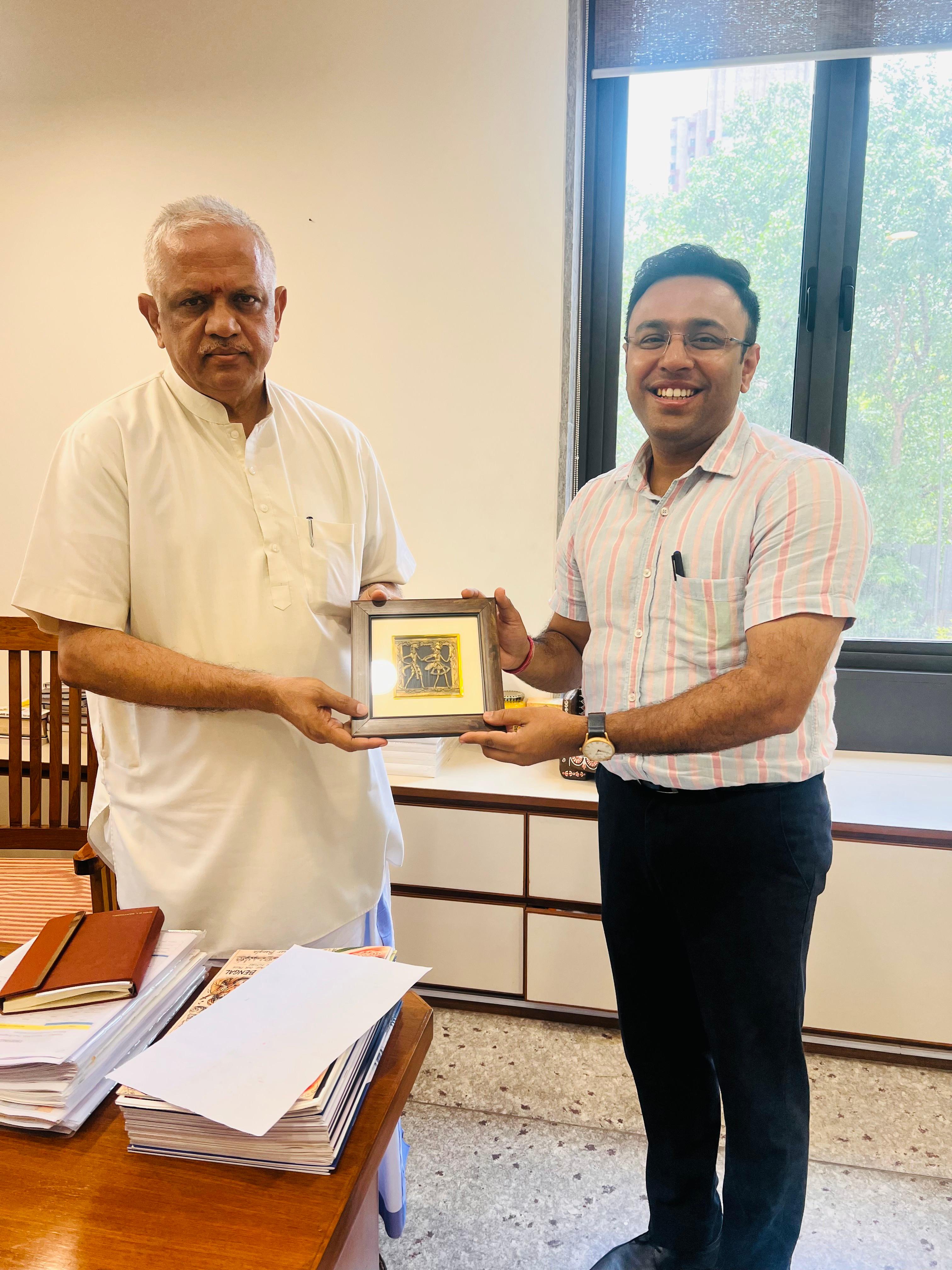 Pravin Kaushal meeting Shri B. L. Santhosh at the BJP Headquarters, New Delhi.